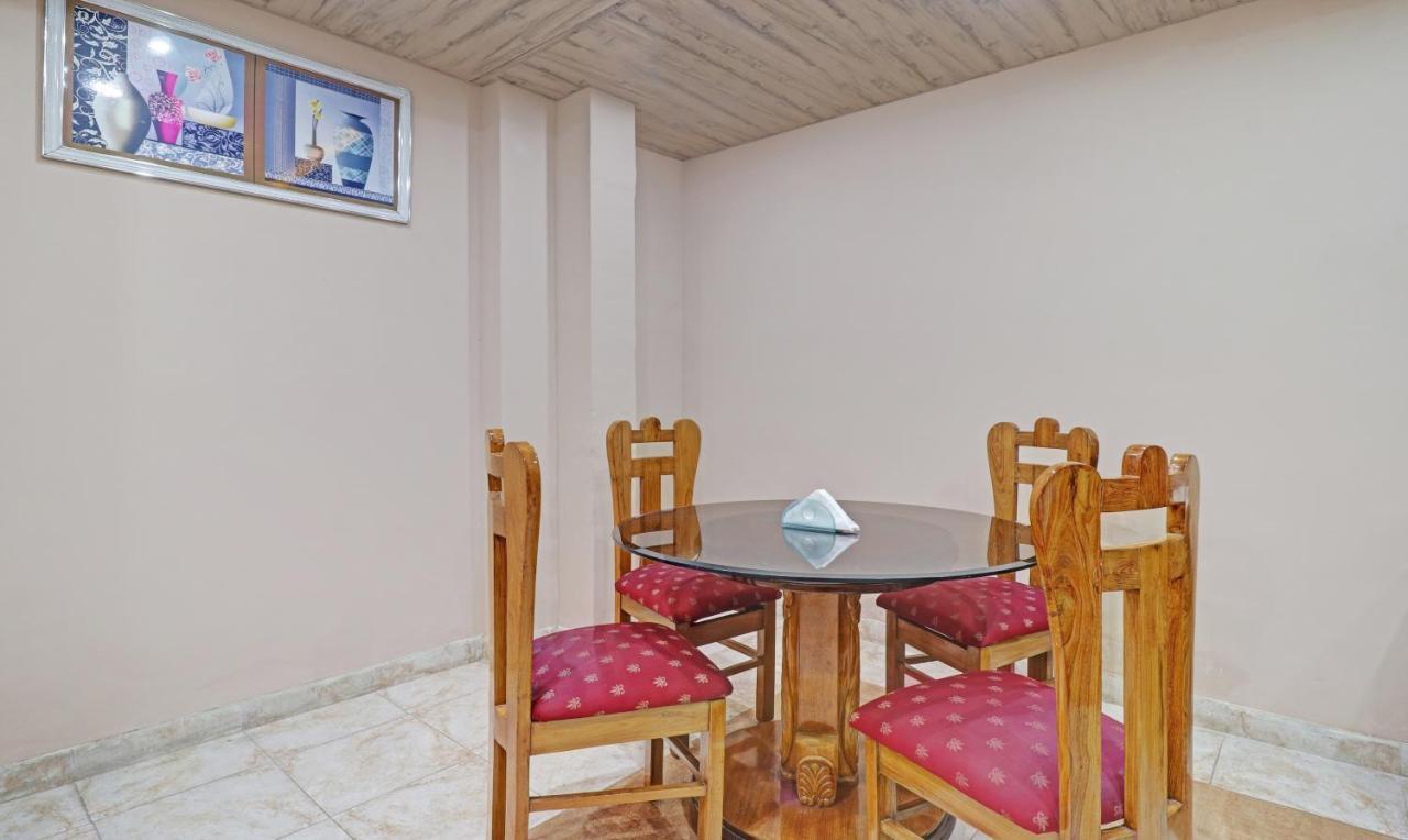 Hotel Vikrant Pinjaur Zewnętrze zdjęcie